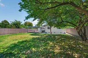 2624 51st St, Sacramento, CA 95817 - Photo 5