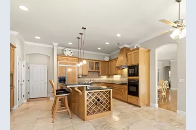 7710 Rio Barco Way, Sacramento, CA 95831 - Photo 9