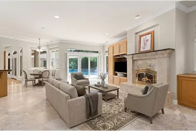 7710 Rio Barco Way, Sacramento, CA 95831 - Photo 17