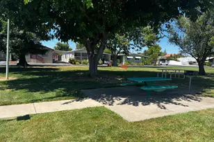 Commodore Ln, Sacramento, CA 95838 - Photo 17