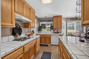 2000 Peridot St, Roseville, CA 95678 - Photo 29