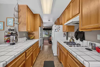 2000 Peridot Street, Roseville, CA 95678 - Photo 25