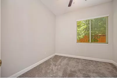 5522 SE Mable Rose Way, Antelope, CA 95843 - Photo 31