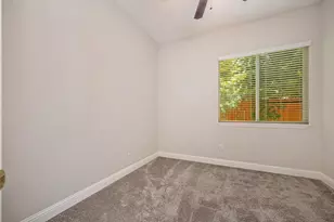 5522 SE Mable Rose Way, Antelope, CA 95843 - Photo 31
