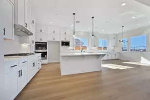 1360 Bear Crk Dr, Rocklin, CA 95765 - Photo 3