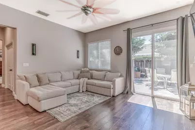580 Old Bluff Court, Oakdale, CA 95361 - Photo 11