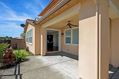 1360 Folsom Meadows Circle, Folsom, CA 95630 - Photo 35