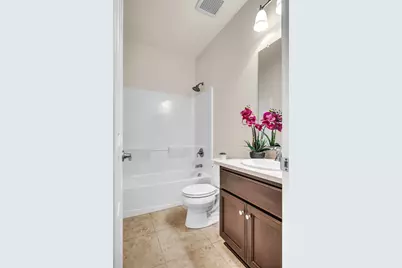 1360 Folsom Meadows Circle, Folsom, CA 95630 - Photo 7