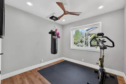 6948 Riverside Boulevard, Sacramento, CA 95831 - Photo 35