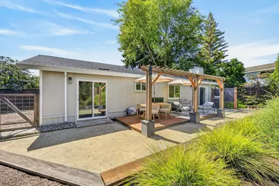 6948 Riverside Boulevard, Sacramento, CA 95831 - Photo 39