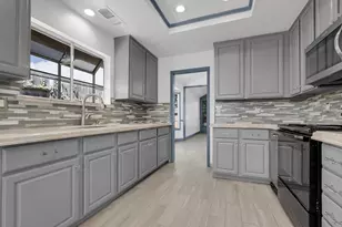 1019 Munchkin Dr, Ceres, CA 95351 - Photo 9