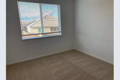 6081 W Summerwind Drive, Roseville, CA 95747 - Photo 17