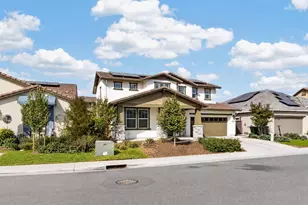 6081 W Summerwind Dr, Roseville, CA 95747 - Photo 3
