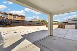 6081 W Summerwind Dr, Roseville, CA 95747 - Photo 27