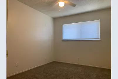 145 E 12th Street #5, Tracy, CA 95376 - Photo 11