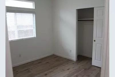8757 Sequoia Wood Court, Elk Grove, CA 95624 - Photo 11
