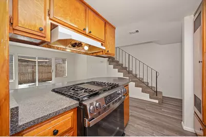 5618 Hillsdale Boulevard #B, Sacramento, CA 95842 - Photo 9