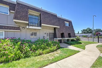 5618 Hillsdale Boulevard #B, Sacramento, CA 95842 - Photo 1