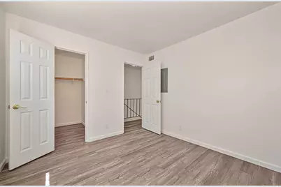 5618 Hillsdale Boulevard #B, Sacramento, CA 95842 - Photo 19