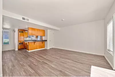 5618 Hillsdale Boulevard #B, Sacramento, CA 95842 - Photo 15