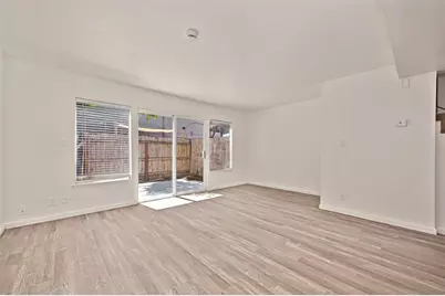 5618 Hillsdale Boulevard #B, Sacramento, CA 95842 - Photo 13