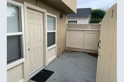 145 E 12th Street #1, Tracy, CA 95376 - Photo 3