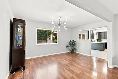 6701 Hillglen Way, Fair Oaks, CA 95628 - Photo 15