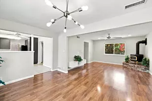 6701 Hillglen Way, Fair Oaks, CA 95628 - Photo 9