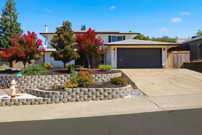 6701 Hillglen Way, Fair Oaks, CA 95628 - Photo 9