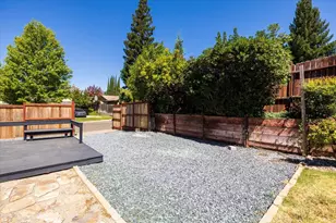 6701 Hillglen Way, Fair Oaks, CA 95628 - Photo 5