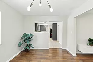 6701 Hillglen Way, Fair Oaks, CA 95628 - Photo 17
