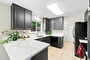 6701 Hillglen Way, Fair Oaks, CA 95628 - Photo 19