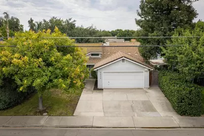 2404 Floyd Avenue, Modesto, CA 95355 - Photo 5