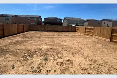 4100 Scarlet Court, Merced, CA 95348 - Photo 11