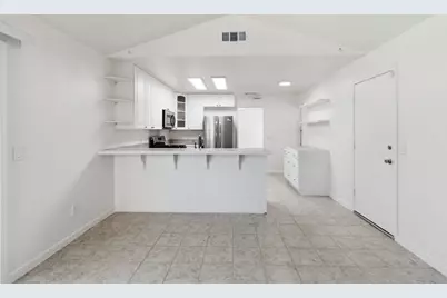 7024 Stanford Oak Drive, Sacramento, CA 95842 - Photo 15