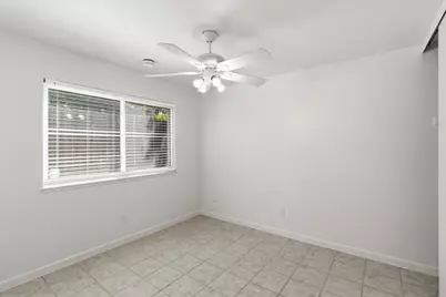 7024 Stanford Oak Drive, Sacramento, CA 95842 - Photo 19