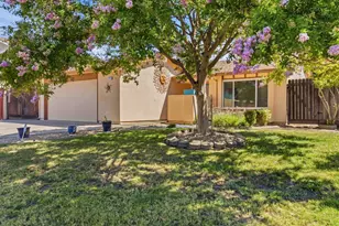 7024 Stanford Oak Dr, Sacramento, CA 95842 - Photo 1