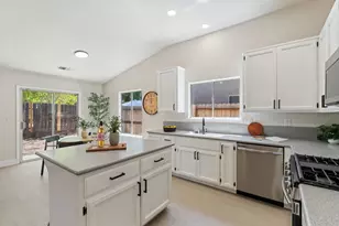 4379 Batt Dr, Sacramento, CA 95838 - Photo 13