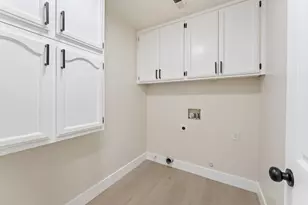 4379 Batt Dr, Sacramento, CA 95838 - Photo 25
