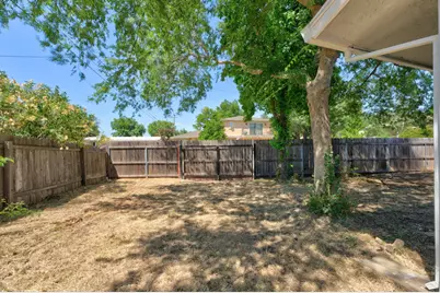 9430 Mazatlan Way, Elk Grove, CA 95624 - Photo 57