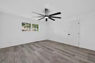 9430 Mazatlan Way, Elk Grove, CA 95624 - Photo 53