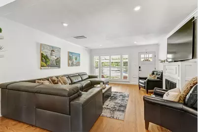 2305 22nd Avenue, Sacramento, CA 95822 - Photo 3