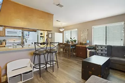 426 Benjamin Place, Manteca, CA 95337 - Photo 9