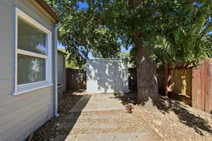 2237 Conifer Way, Sacramento, CA 95838 - Photo 25