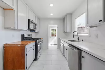 2237 Conifer Way, Sacramento, CA 95838 - Photo 5