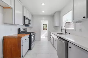 2237 Conifer Way, Sacramento, CA 95838 - Photo 5