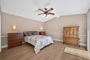 55 Bingham Cir, Sacramento, CA 95831 - Photo 33