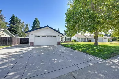 55 Bingham Circle, Sacramento, CA 95831 - Photo 1