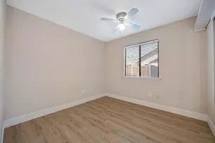 55 Bingham Cir, Sacramento, CA 95831 - Photo 31