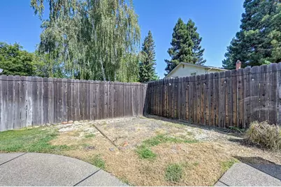 55 Bingham Circle, Sacramento, CA 95831 - Photo 43